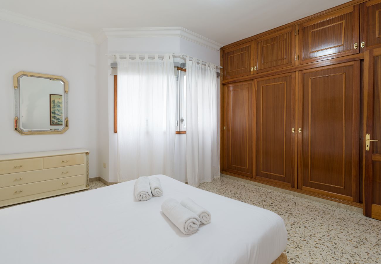 House in Las Palmas de Gran Canaria - Huge Balcony over Las Canteras By CanariasGetaway  House in Las Palmas de Gran Canaria - Huge Balcony over Las Canteras By CanariasGetaway