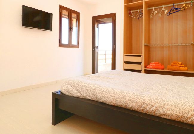 Country house in Campos - Son Vigili 417 magnificent villa with private pool, jacuzzi, children's area and air-conditioning Country house in Campos - Son Vigili 417 magnificent villa with private pool, jacuzzi, children's area and air-conditioning