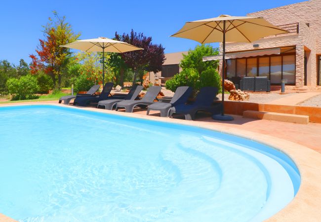 Country house in Campos - Son Vigili 417 magnificent villa with private pool, jacuzzi, children's area and air-conditioning Country house in Campos - Son Vigili 417 magnificent villa with private pool, jacuzzi, children's area and air-conditioning