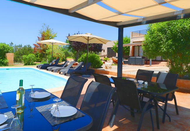 Country house in Campos - Son Vigili 417 magnificent villa with private pool, jacuzzi, children's area and air-conditioning Country house in Campos - Son Vigili 417 magnificent villa with private pool, jacuzzi, children's area and air-conditioning