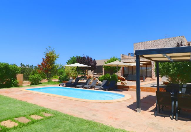 Country house in Campos - Son Vigili 417 magnificent villa with private pool, jacuzzi, children's area and air-conditioning Country house in Campos - Son Vigili 417 magnificent villa with private pool, jacuzzi, children's area and air-conditioning