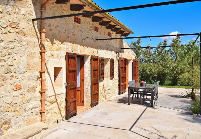 Country house in Sineu - Es Camp Pla 087 cosy finca with private pool, terrace, garden, barbecue and air-conditioning Country house in Sineu - Es Camp Pla 087 cosy finca with private pool, terrace, garden, barbecue and air-conditioning