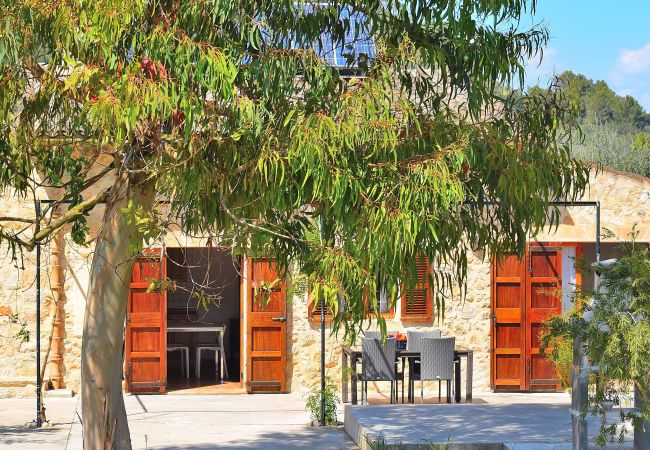 Country house in Sineu - Es Camp Pla 087 cosy finca with private pool, terrace, garden, barbecue and air-conditioning Country house in Sineu - Es Camp Pla 087 cosy finca with private pool, terrace, garden, barbecue and air-conditioning