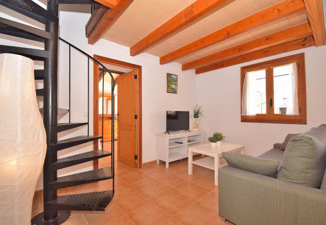 Country house in Sineu - Es Camp Pla 087 cosy finca with private pool, terrace, garden, barbecue and air-conditioning Country house in Sineu - Es Camp Pla 087 cosy finca with private pool, terrace, garden, barbecue and air-conditioning