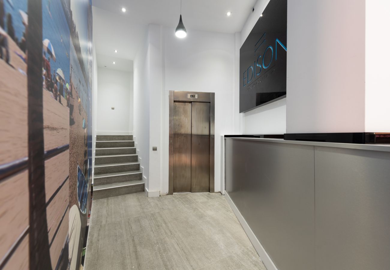 Apartment in Las Palmas de Gran Canaria - Edison Building 201 By CanariasGetaway  Apartment in Las Palmas de Gran Canaria - Edison Building 201 By CanariasGetaway