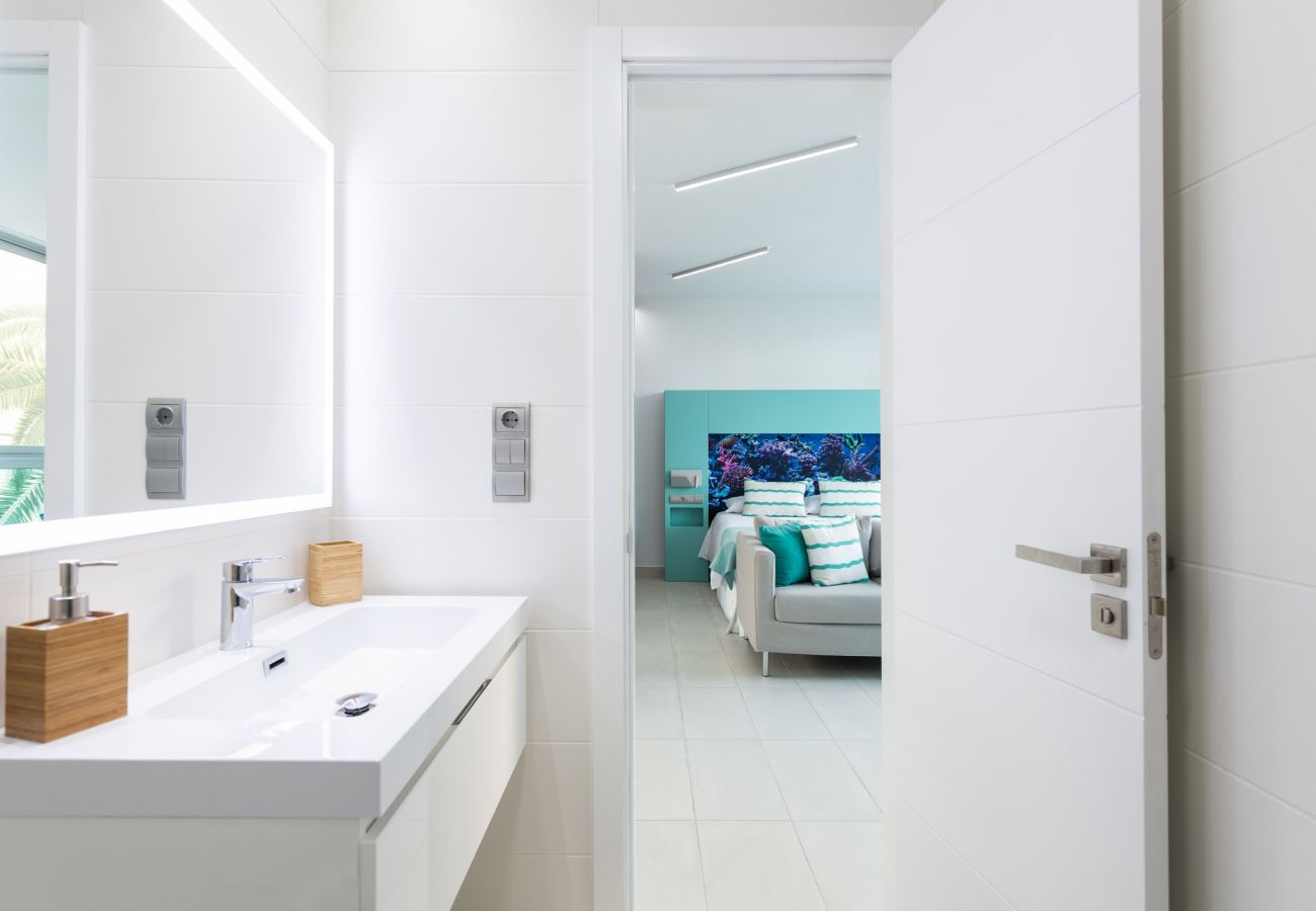 Apartment in Las Palmas de Gran Canaria - Edison Building 202 By Canariasgetaway Apartment in Las Palmas de Gran Canaria - Edison Building 202 By Canariasgetaway