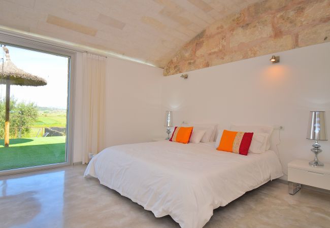 Country house in Maria de la salut - Es Gassons 012 fantastic villa with private pool, stunning views, barbecue and air-conditioning Country house in Maria de la salut - Es Gassons 012 fantastic villa with private pool, stunning views, barbecue and air-conditioning