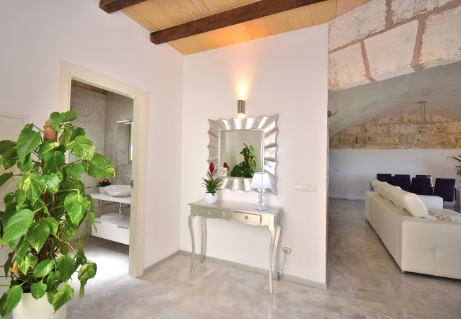 Country house in Maria de la salut - Es Gassons 012 fantastic villa with private pool, stunning views, barbecue and air-conditioning Country house in Maria de la salut - Es Gassons 012 fantastic villa with private pool, stunning views, barbecue and air-conditioning