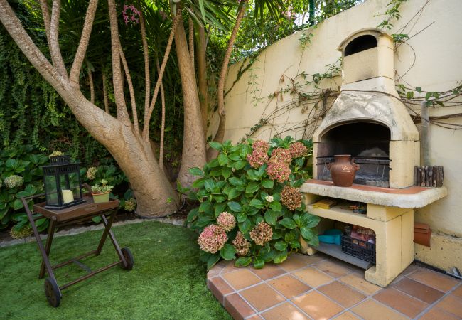 House in Santa Brígida - House with cozy garden BBQ  House in Santa Brígida - House with cozy garden BBQ