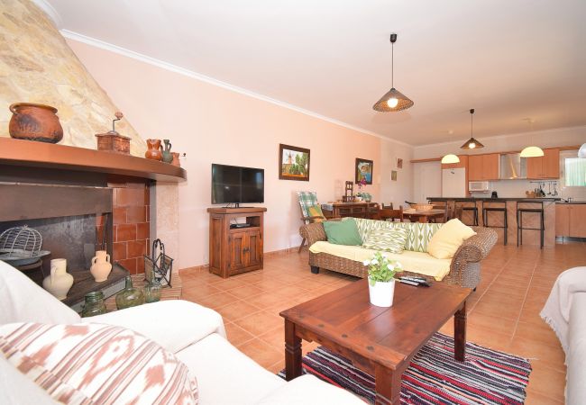 Country house in Santa Margalida - Ballester 034 fantastic finca with private pool, large terrace, barbecue and air conditioning Country house in Santa Margalida - Ballester 034 fantastic finca with private pool, large terrace, barbecue and air conditioning