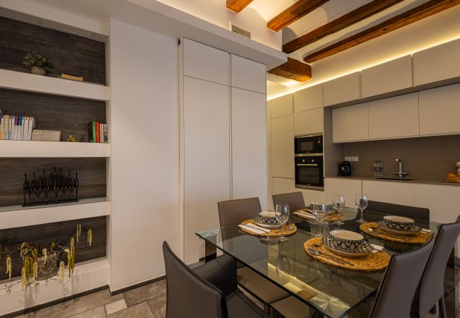 Apartment in Valencia / València - CENTER-MODERN 1BR, 2BA-TERRACE, WI-FI, A/C  Apartment in Valencia / València - CENTER-MODERN 1BR, 2BA-TERRACE, WI-FI, A/C
