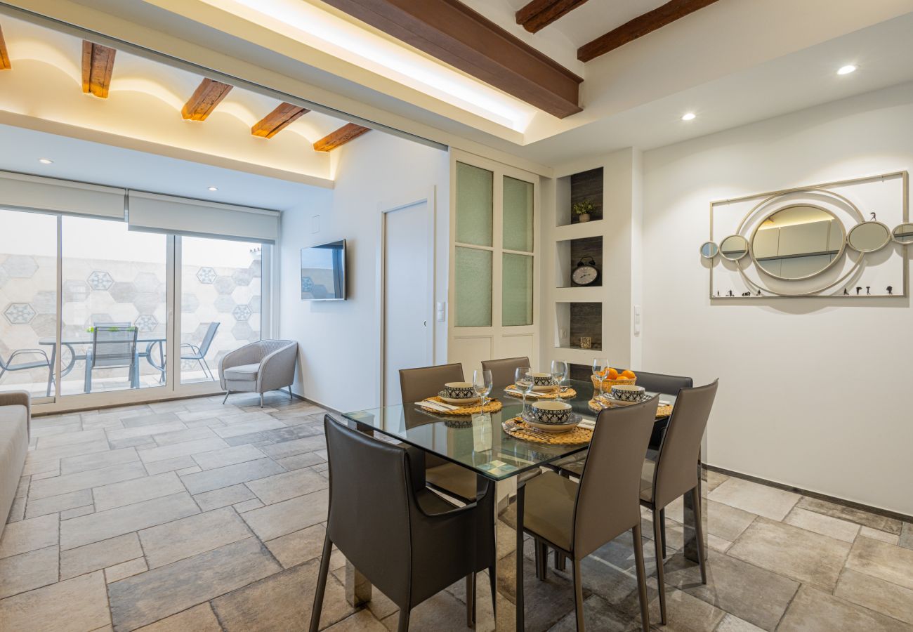 Apartment in Valencia / València - CENTER-MODERN 1BR, 2BA-TERRACE, WI-FI, A/C  Apartment in Valencia / València - CENTER-MODERN 1BR, 2BA-TERRACE, WI-FI, A/C