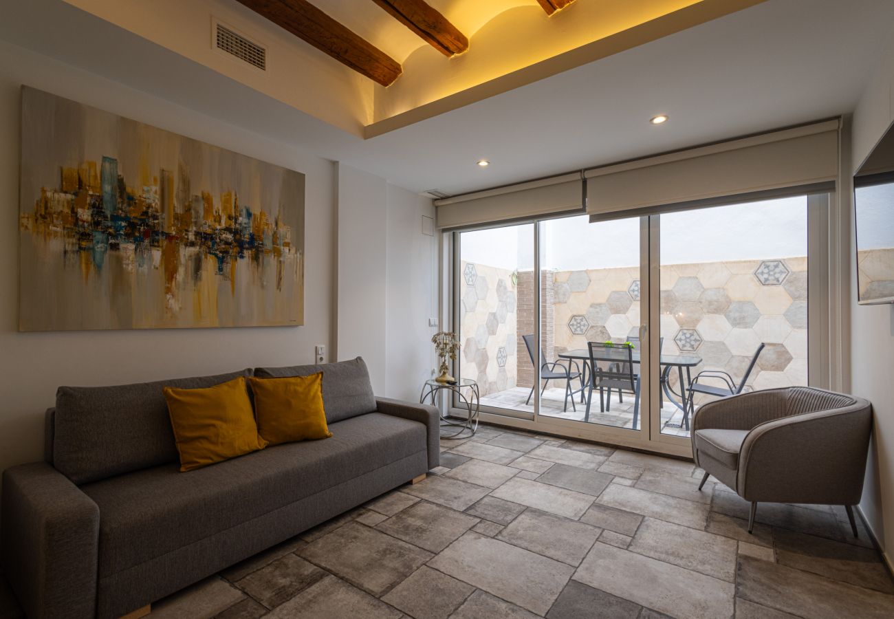 Apartment in Valencia / València - CENTER-MODERN 1BR, 2BA-TERRACE, WI-FI, A/C  Apartment in Valencia / València - CENTER-MODERN 1BR, 2BA-TERRACE, WI-FI, A/C