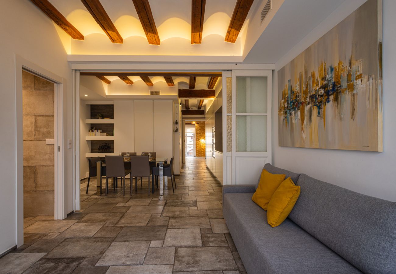 Apartment in Valencia / València - CENTER-MODERN 1BR, 2BA-TERRACE, WI-FI, A/C  Apartment in Valencia / València - CENTER-MODERN 1BR, 2BA-TERRACE, WI-FI, A/C