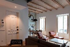 Apartment in Valencia / València - Chic and central, in a lively but quiet area.All walking distance. 