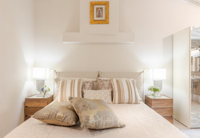 Apartment in Lucca - Grand 3 bedrooms Apartment with elevator inside the walls of Lucca Apartment in Lucca - Grand 3 bedrooms Apartment with elevator inside the walls of Lucca