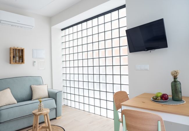 Rent by room in Valencia - SERRERIA 07 Rent by room in Valencia - SERRERIA 07