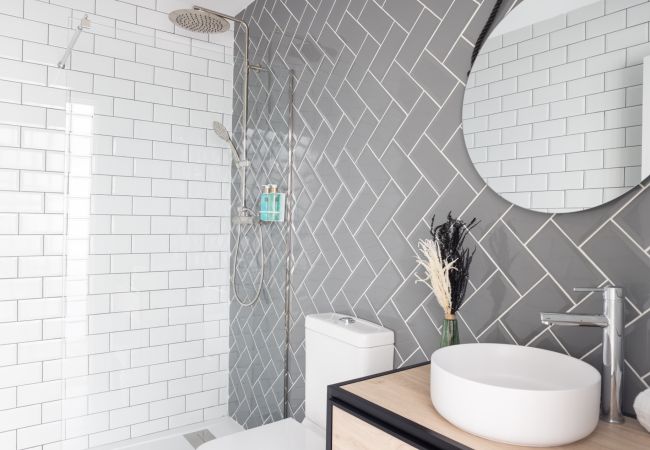 Rent by room in Valencia - SERRERIA 07 Rent by room in Valencia - SERRERIA 07