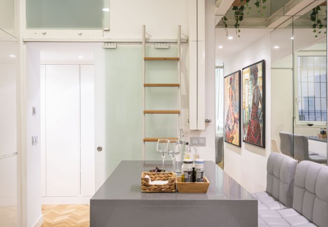 Apartment in Madrid - Apartamento Santa Engracia-Bilbao  Apartment in Madrid - Apartamento Santa Engracia-Bilbao