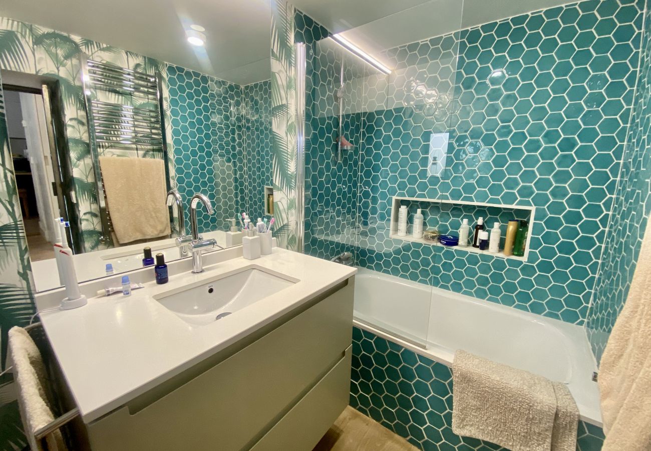 Apartment in Madrid - Lovely and Arts Flat Madrid City Center Apartment in Madrid - Lovely and Arts Flat Madrid City Center