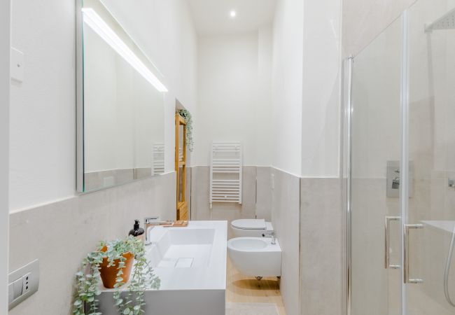 Apartment in Lucca - Casa Lazzaro Contemporary Ground Floor Apartment inside the walls of Lucca Apartment in Lucca - Casa Lazzaro Contemporary Ground Floor Apartment inside the walls of Lucca