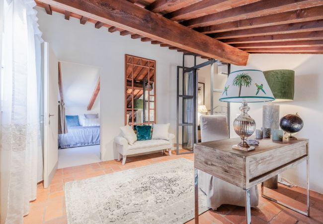 Apartment in Lucca - Casa Lucky, Romantic Modern 3 bedrooms Penthouse inside the Walls of Lucca Apartment in Lucca - Casa Lucky, Romantic Modern 3 bedrooms Penthouse inside the Walls of Lucca