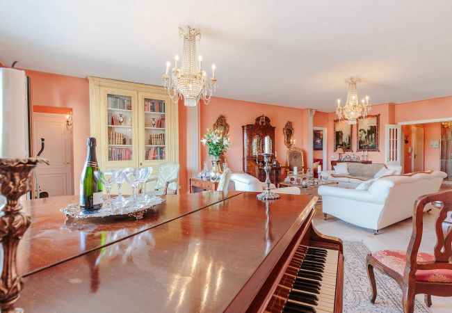 Apartment in Lucca - Casa Dieter, a superb 2 bedrooms Apartment with Grand Terrace and private parking in Central Lucca Apartment in Lucca - Casa Dieter, a superb 2 bedrooms Apartment with Grand Terrace and private parking in Central Lucca