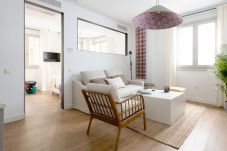 Apartment in Seville - Tetuán 15 Boutique - 102 By Hommyhome