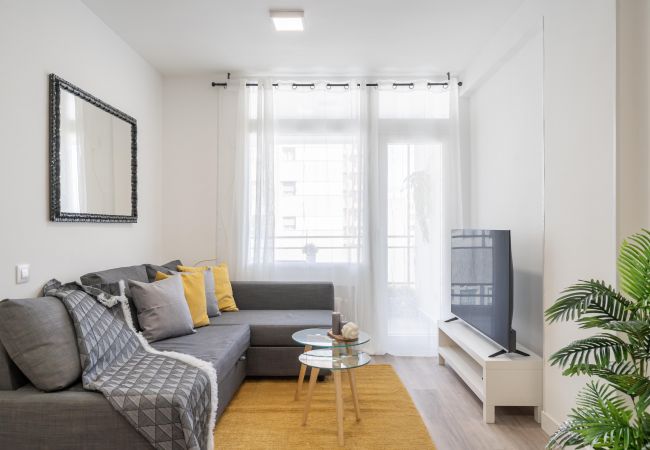 Apartment in Madrid - Parque de Atracciones-Zoo-Casa de Campo  Apartment in Madrid - Parque de Atracciones-Zoo-Casa de Campo