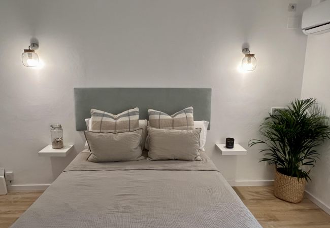 Studio in Pals - ESTUDI SWING Studio in Pals - ESTUDI SWING