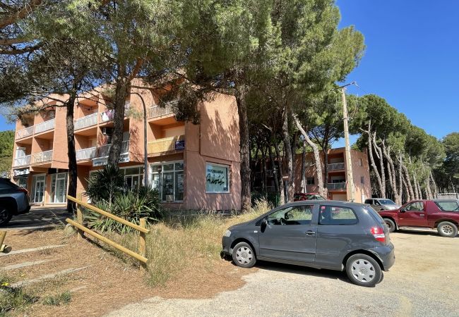 Studio in Pals - ESTUDI SWING Studio in Pals - ESTUDI SWING