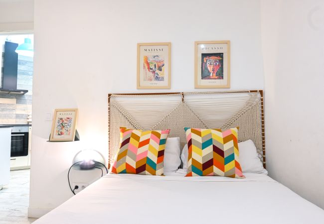 Apartment in Madrid - Moderno y elegante ap. Barrio Ibiza MEN30 Apartment in Madrid - Moderno y elegante ap. Barrio Ibiza MEN30