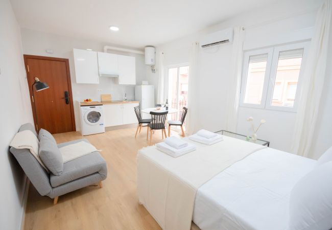 Studio in Madrid - ESTUDIO-TETUAN- Studio in Madrid - ESTUDIO-TETUAN-