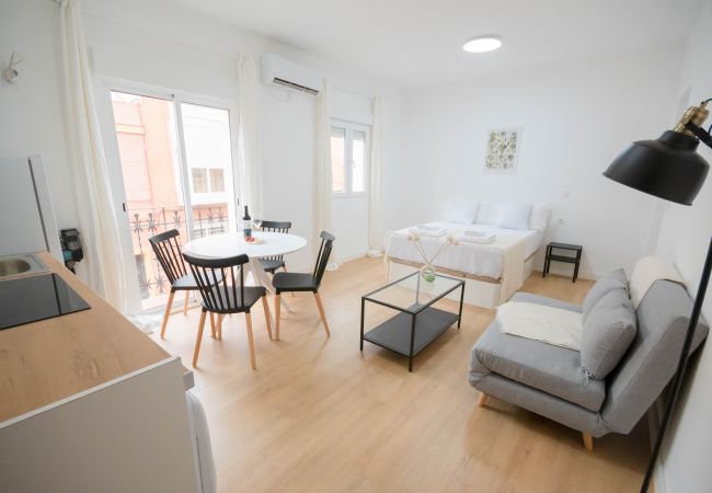 Studio in Madrid - ESTUDIO-TETUAN- Studio in Madrid - ESTUDIO-TETUAN-