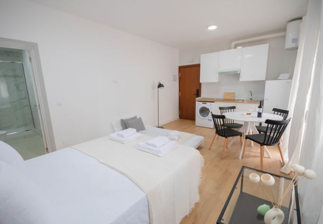 Studio in Madrid - ESTUDIO-TETUAN- Studio in Madrid - ESTUDIO-TETUAN-