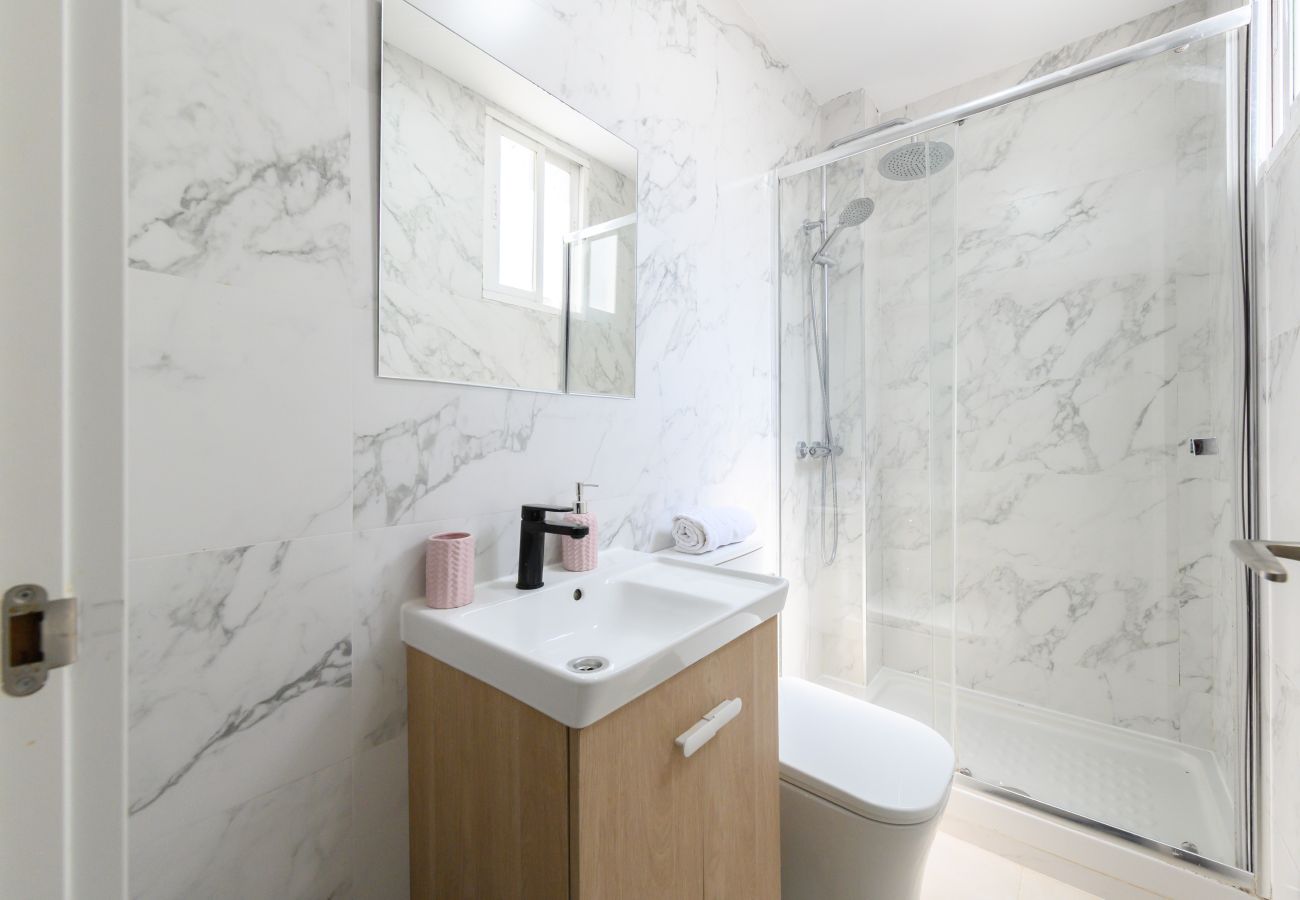 Studio in Madrid - TETUAN -  Studio in Madrid - TETUAN -