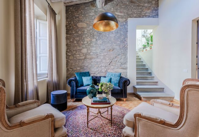 Apartment in Lucca - The Healing Garden, 4 bedrooms Villa inside the Walls Apartment in Lucca - The Healing Garden, 4 bedrooms Villa inside the Walls