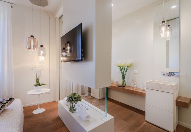 Apartment in Lucca - Modern 3 Bedrooms Apartment with Elevator Apartment in Lucca - Modern 3 Bedrooms Apartment with Elevator