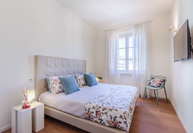 Apartment in Lucca - Modern 3 Bedrooms Apartment with Elevator Apartment in Lucca - Modern 3 Bedrooms Apartment with Elevator