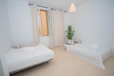 Apartment in Madrid - Rooms for rent in Barrio Chueca - Madrid INF1F