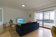 House in Las Palmas de Gran Canaria - Beach Front Las Canteras By CanariasGetaway
