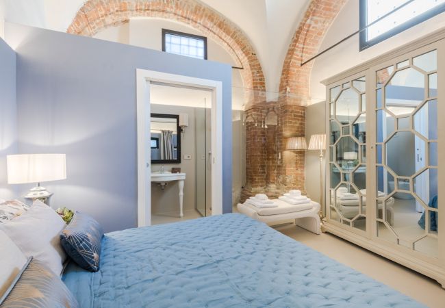 Apartment in Lucca - A private outdoor, 2 Bedrooms and a Pool inside Lucca Apartment in Lucca - A private outdoor, 2 Bedrooms and a Pool inside Lucca