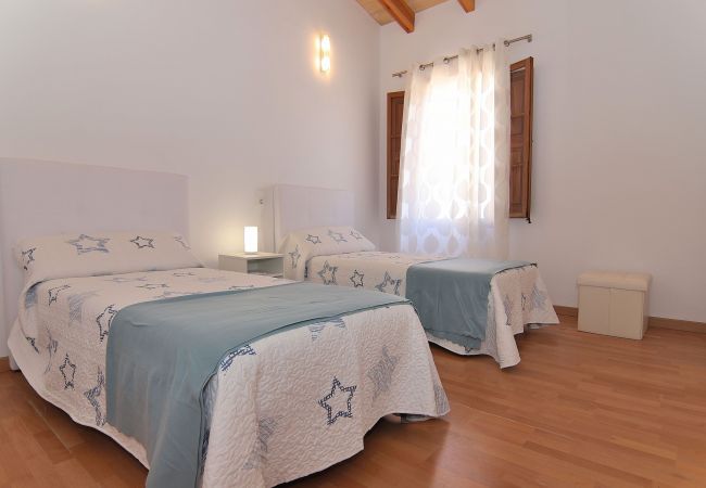 House in Muro - Es Colomer 265 beautiful town house with swimming pool, air conditioning and fibre optics House in Muro - Es Colomer 265 beautiful town house with swimming pool, air conditioning and fibre optics