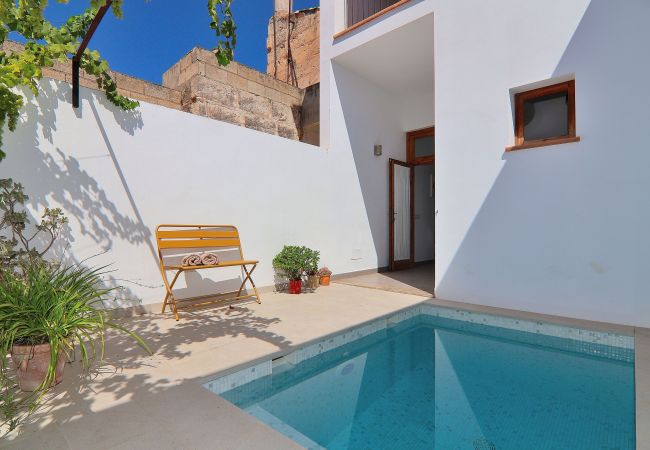 House in Muro - Es Colomer 265 beautiful town house with swimming pool, air conditioning and fibre optics House in Muro - Es Colomer 265 beautiful town house with swimming pool, air conditioning and fibre optics