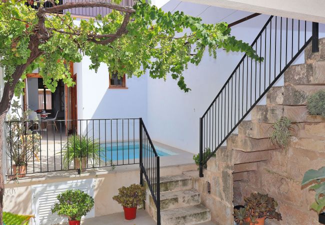 House in Muro - Es Colomer 265 beautiful town house with swimming pool, air conditioning and fibre optics House in Muro - Es Colomer 265 beautiful town house with swimming pool, air conditioning and fibre optics