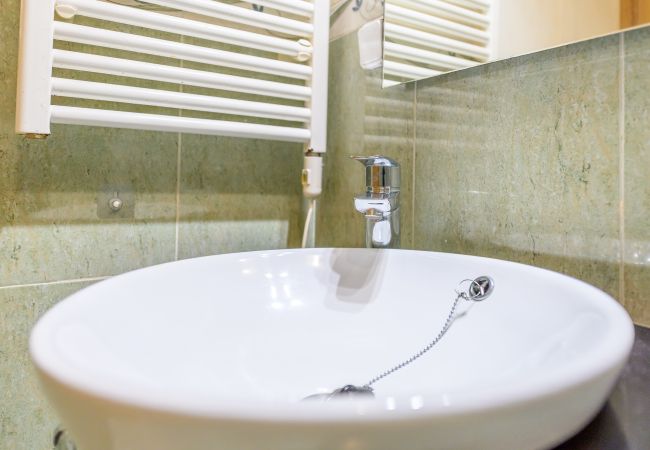 Studio in Madrid - COZY STUDY CLOSE TO FINANCE AREA AND IE Studio in Madrid - COZY STUDY CLOSE TO FINANCE AREA AND IE