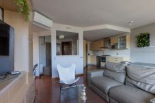 Apartment in Barcelona - Bright, large and central apartment in Barcelona