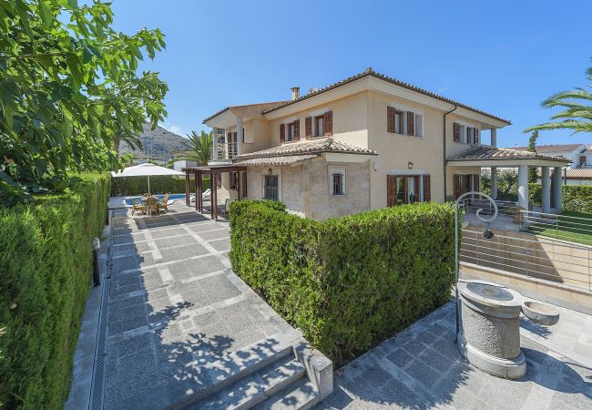 Villa in Port d´Alcudia - Villa Northern Star near the beach with pool, Wi-Fi, air conditioning, terrace and garden Villa in Port d´Alcudia - Villa Northern Star near the beach with pool, Wi-Fi, air conditioning, terrace and garden