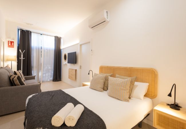  in Valencia - The Ibiza Room by Florit Flats