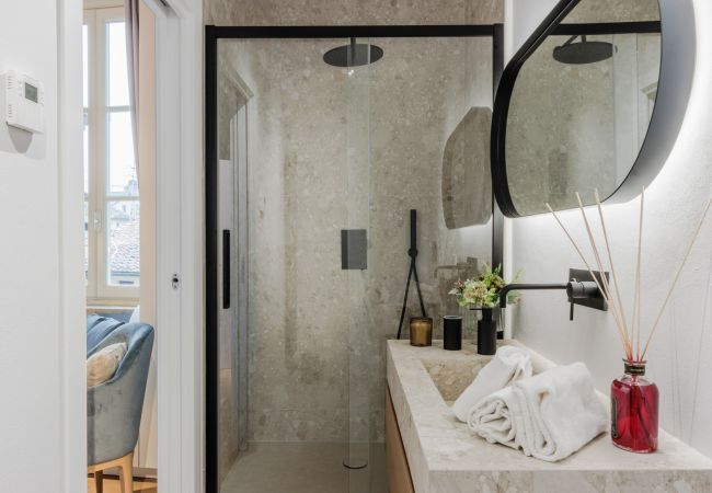 Apartment in Lucca - Casa Silvestro Modern Spacious 3 Bedrooms Luxury Apartment inside the Walls of Lucca Apartment in Lucca - Casa Silvestro Modern Spacious 3 Bedrooms Luxury Apartment inside the Walls of Lucca